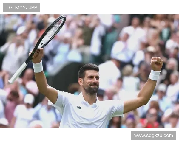 德约科维奇强势回归年终总决赛再度上演巅峰对决引爆网坛焦点 德约科维奇强势回归年终总决赛再度上演巅峰对决引爆网坛焦点