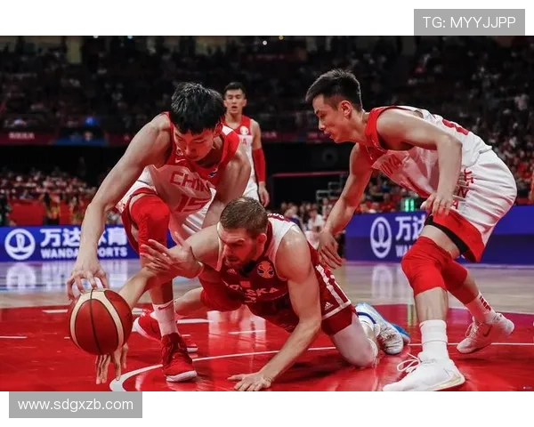 篮球世界杯激战正酣 中国男篮全力冲击八强目标