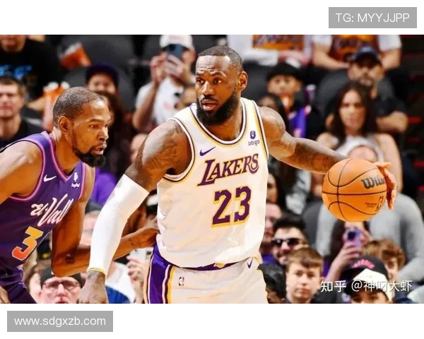 NBA最新动态：詹姆斯迎来里程碑战库里刷新三分纪录勇士迎战湖人