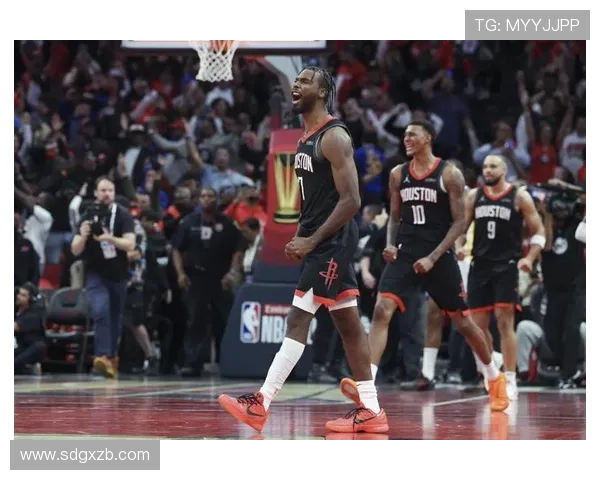 NBA季后赛风云再起巨星对决引爆联盟新格局争冠形势全面升级 NBA季后赛风云再起巨星对决引爆联盟新格局争冠形势全面升级