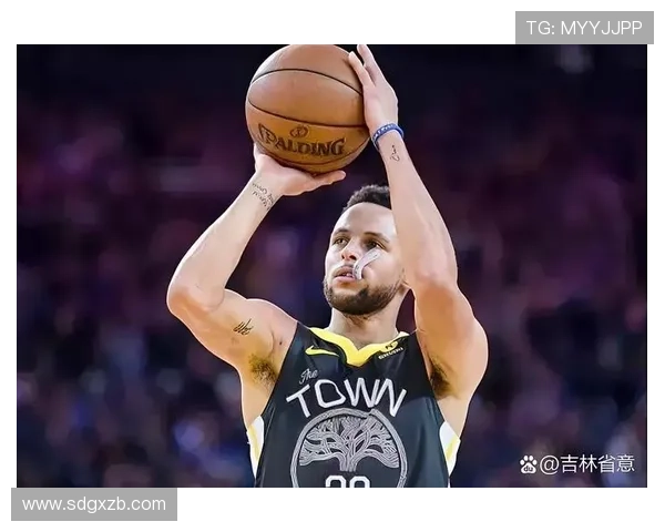 湖人勇士焦点战引爆联盟詹姆斯库里对决成季后赛风向标之夜全球瞩目