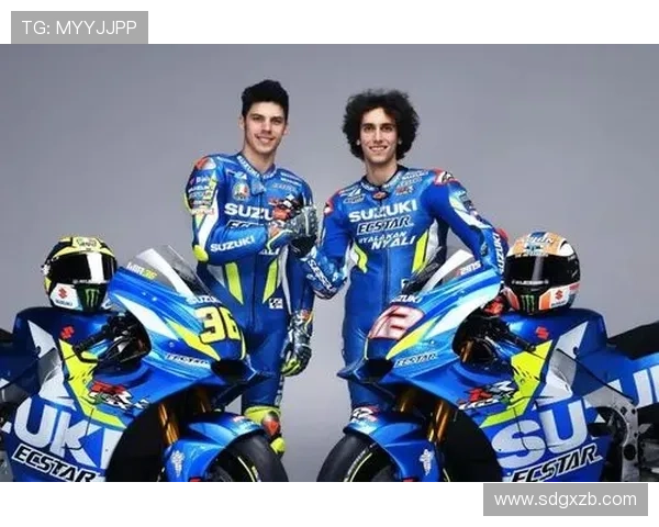 爵士队新赛季阵容曝光 展现年轻潜力与团队协作新面貌 爵士队新赛季阵容曝光 展现年轻潜力与团队协作新面貌