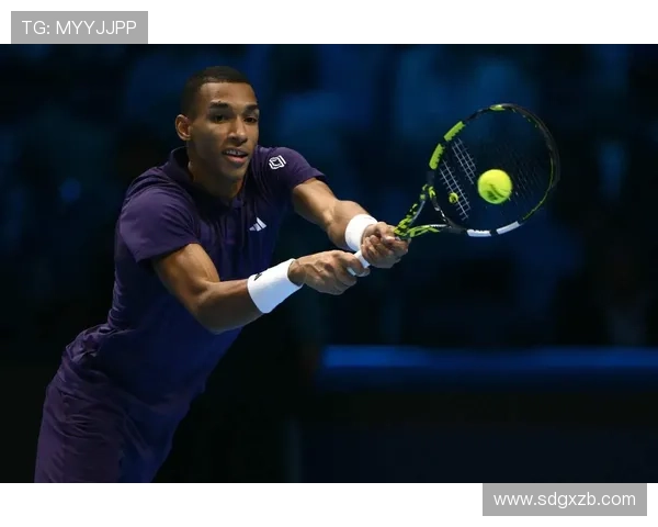 网球赛场风云再起 新一轮ATP巡回赛精彩纷呈 各大球星角逐激烈 网球赛场风云再起 新一轮ATP巡回赛精彩纷呈 各大球星角逐激烈